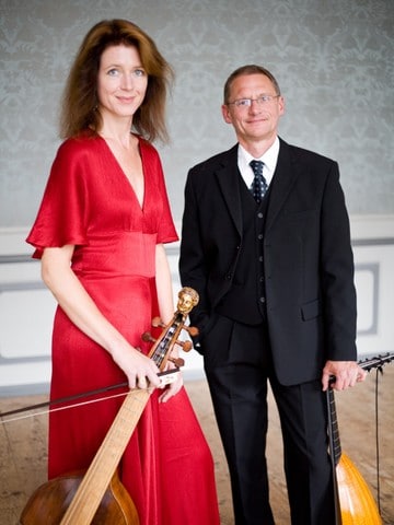 Simone Eckert und Ulrich Wedemeier wollen die Musikfreunde mit barocken Klängen verzaubern.